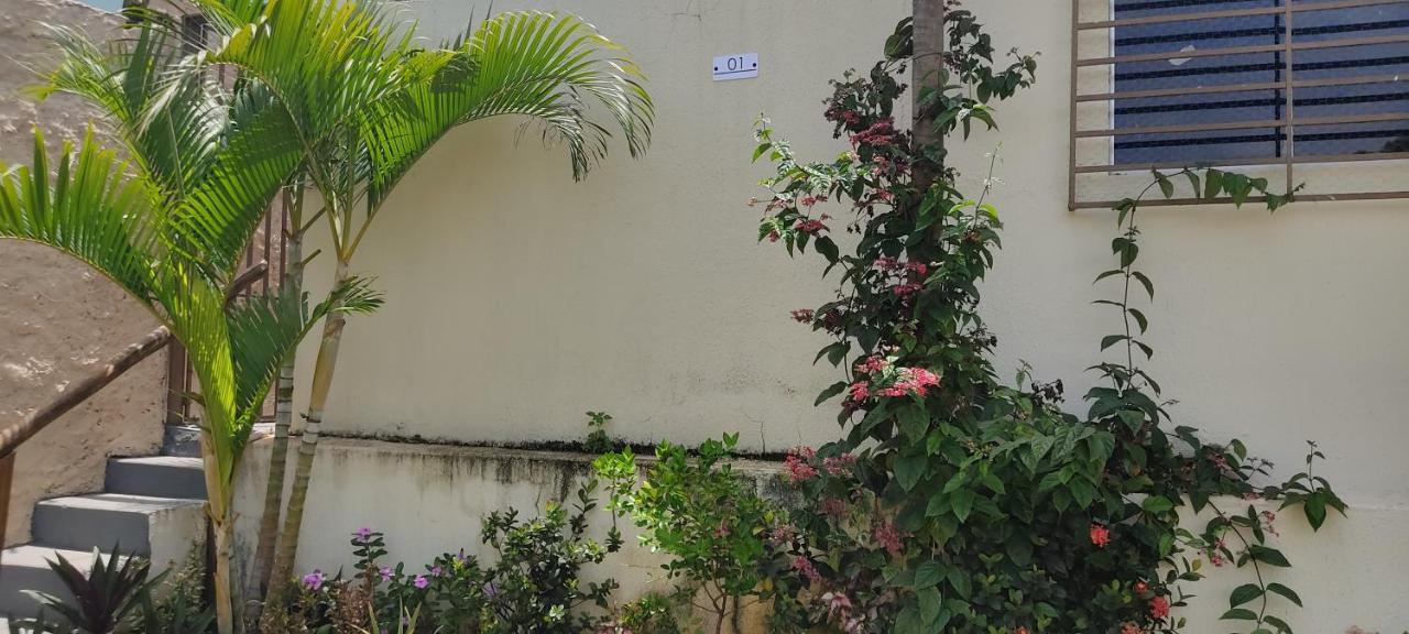 Condomínio Casa Capim Santo Goiânia Exterior foto